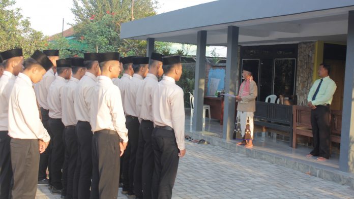 Pondok Pesantren Baitul Arqom