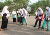 Begini Serunya Lomba-Lomba Santri Putri Pesantren Jember