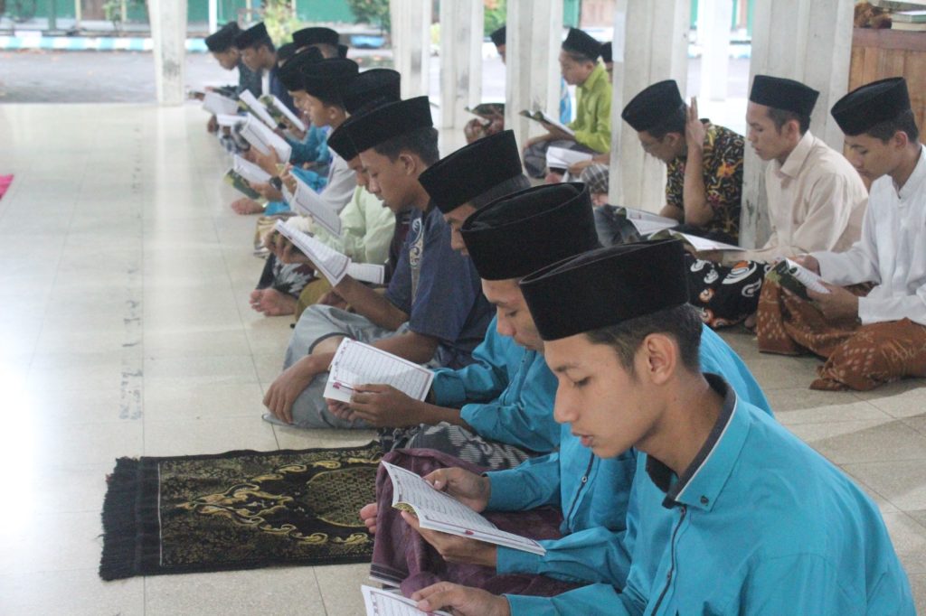 Pondok Pesantren Baitul Arqom