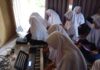 Piano: Asah Kecerdasan Musikal dan Keanggunan Santriwati